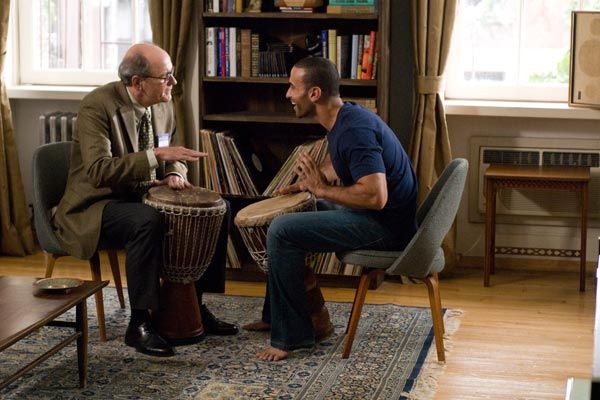 the visitors En compagnie de Haaz Sleiman , Jenkins apprend la musique