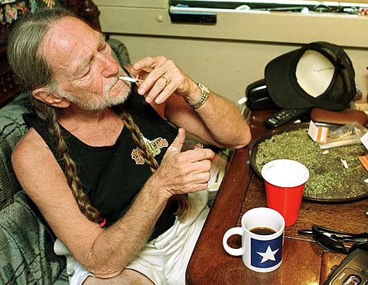 nm_willie_nelson_090203_ssh